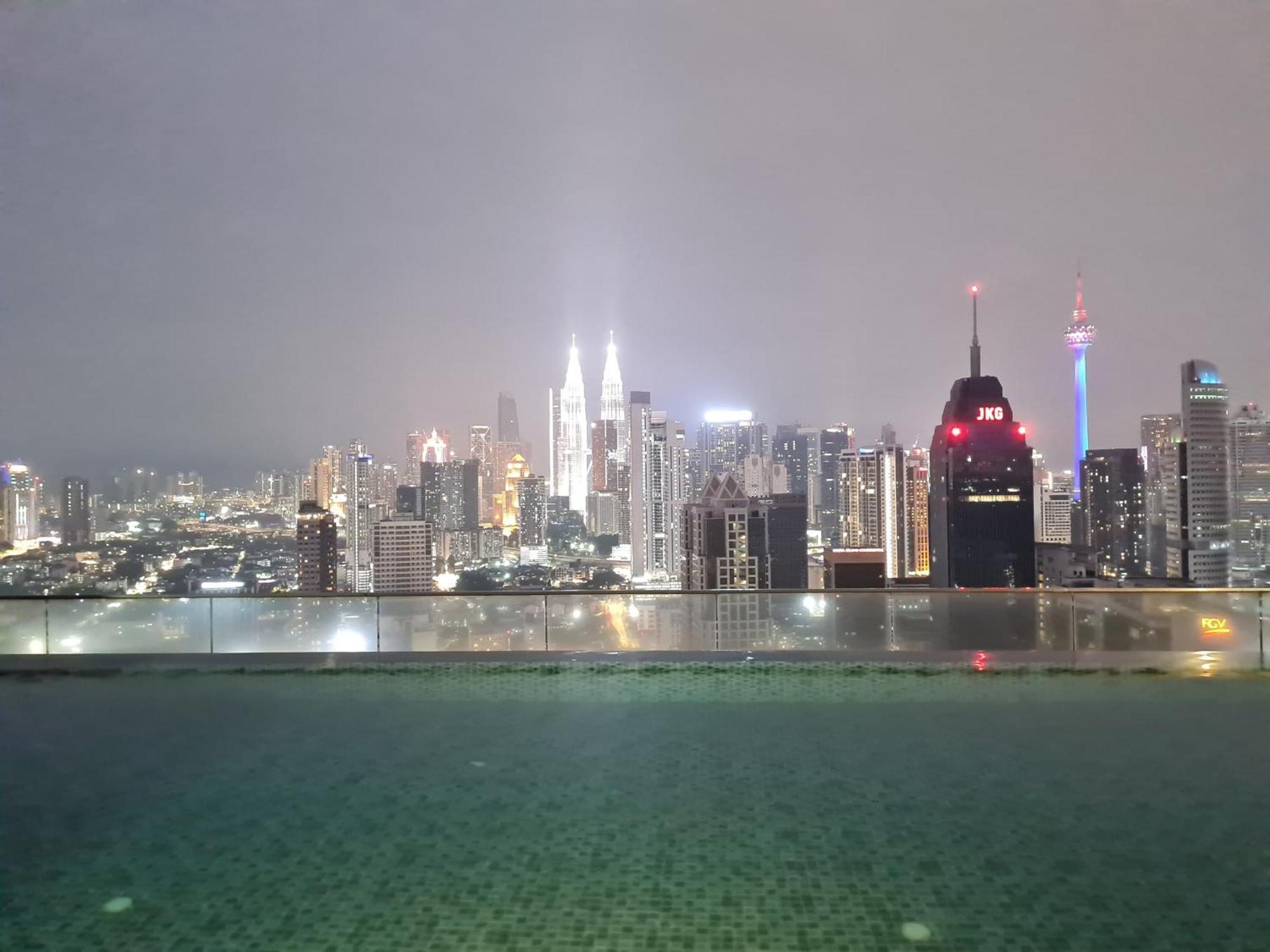 Regalia Skypool 969 Apartment กัวลาลัมเปอร์ ภายนอก รูปภาพ